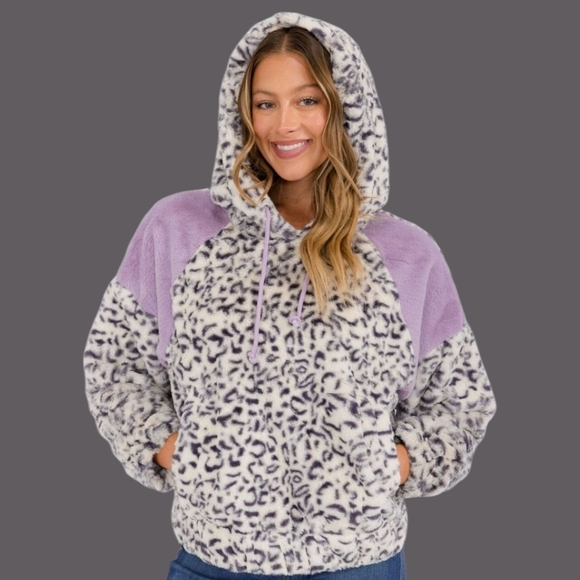 Hem & Thread Lavender and White Leopard Lined Hoodie. Sizes Small, Medium, Large - Picture 3 of 3